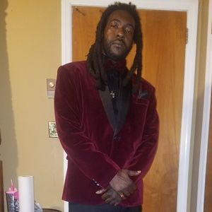 Meet your Posher, Kenneth